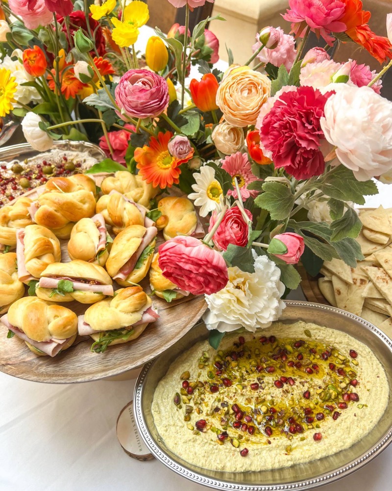 Crème de fêta onctueuse aux pistaches torréfiées, buffet Le Cocktail Dînatoire Entre L à Aix-en-Provence