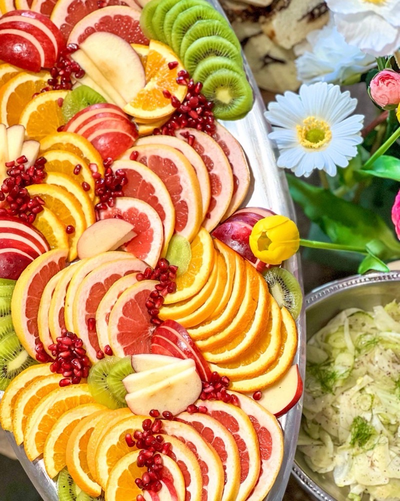 Assortiment de fruits frais BIO de saison, buffet Le Signature Entre L à Aix-en-Provence